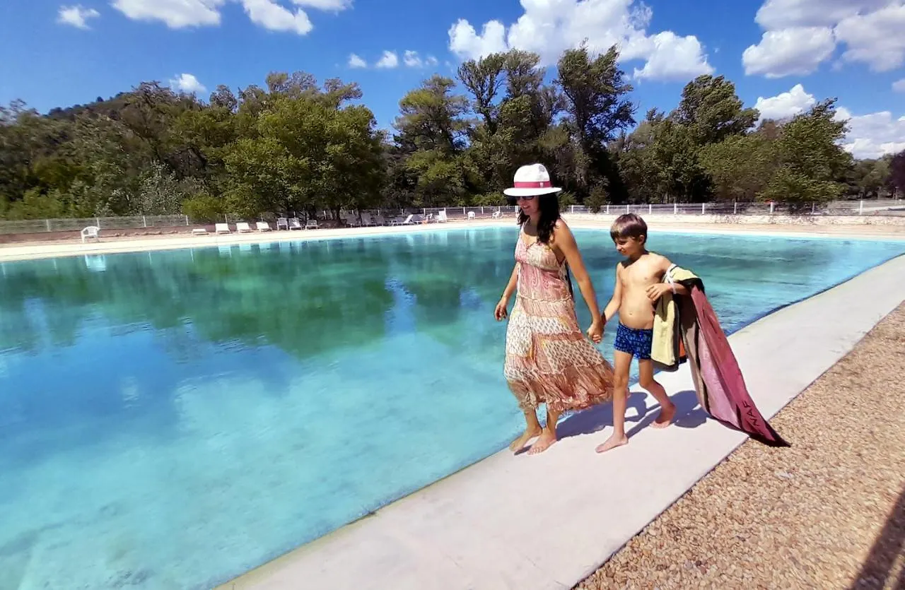 ***  Team Holiday - Camping La Célestine Beynes  France